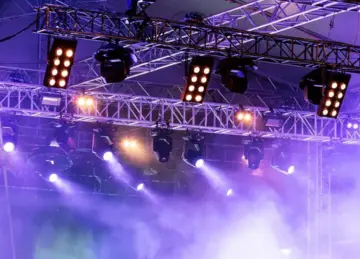 RENT SPARKULARS TO LIGHT UP YOUR EVENT IN THE UAE