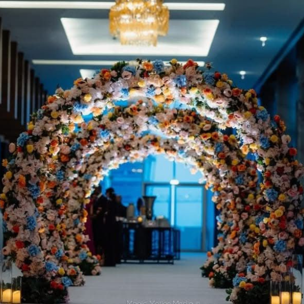 Entrance Experience Decor